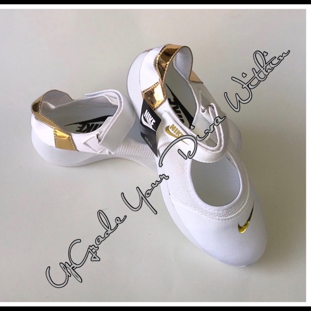 Womans Nike Comforts